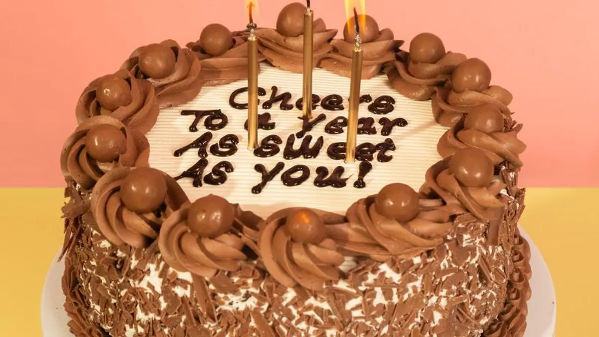 Cake Box – eggless cake shop in Bletchley town centre